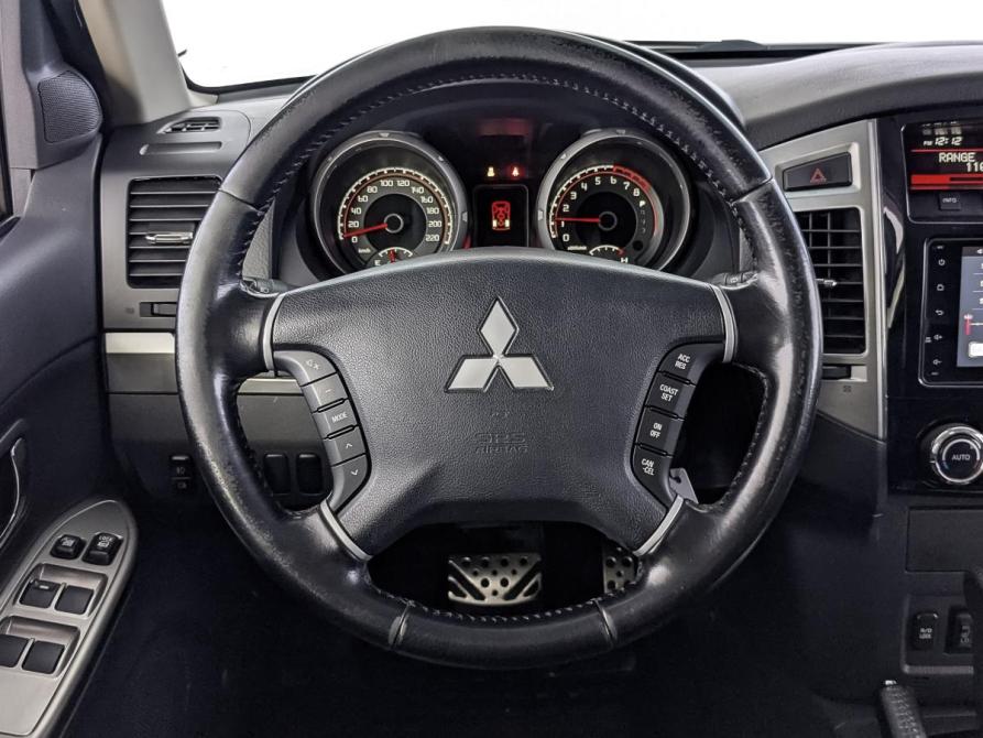 Mitsubishi Pajero IV Рестайлинг 2 Москва  - изображение 21