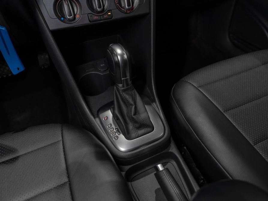 Volkswagen Polo V Рестайлинг Москва  - изображение 12