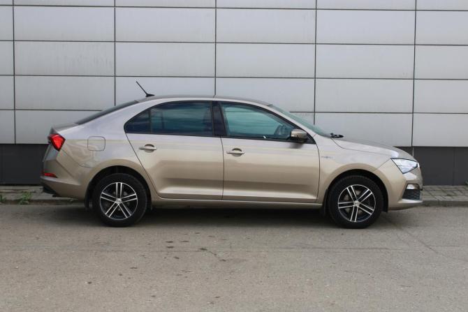 Skoda Rapid II с пробегом 2020 года, цена 1 625 000 рублей, 69130 км, лифтбек, Автокод Объявления
