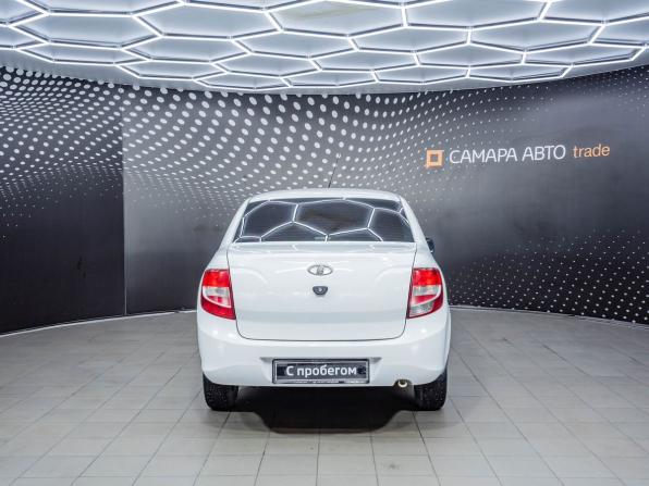 Lada (ВАЗ) Granta I с пробегом 2013 года, цена 350 000 рублей, 241105 км, седан, Автокод Объявления