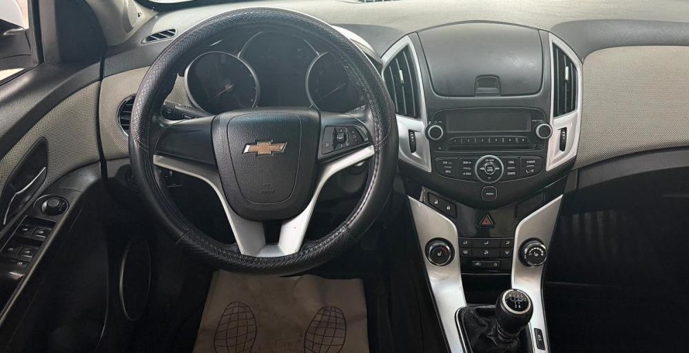 Chevrolet Cruze I Рестайлинг Екатеринбург  - изображение 13