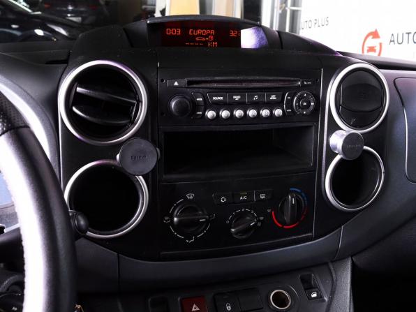 Peugeot Partner II Рестайлинг с пробегом 2012 года, цена 760 000 рублей, 310000 км, компактвэн, Автокод Объявления