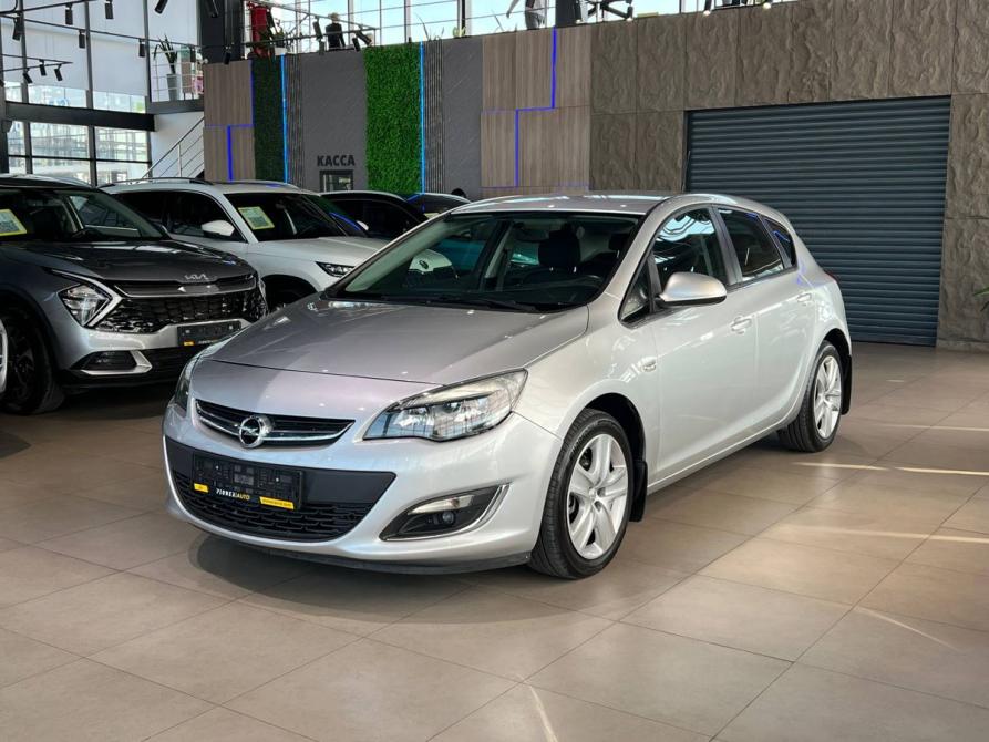 Opel Astra J Рестайлинг Оренбург  - изображение 1