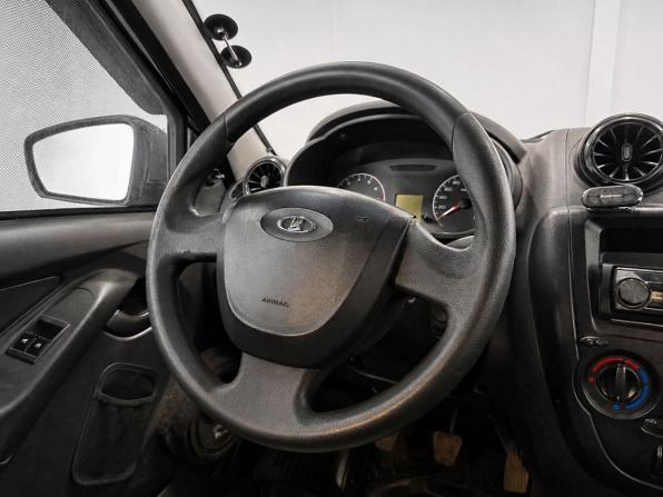 Lada (ВАЗ) Granta I с пробегом 2018 года, цена 379 000 рублей, 200229 км, седан, Автокод Объявления