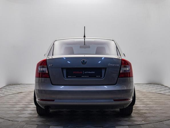 Skoda Octavia II (A5) Рестайлинг с пробегом 2013 года, цена 707 000 рублей, 206167 км, лифтбек, Автокод Объявления