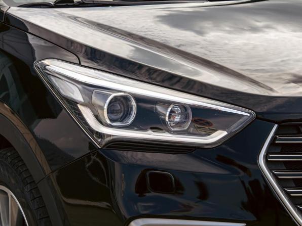 Hyundai Santa Fe III Рестайлинг с пробегом 2018 года, цена 2 055 000 рублей, 99000 км, внедорожник, Автокод Объявления