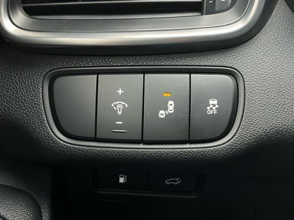 Kia Sorento III Prime с пробегом 2015 года, цена 2 090 000 рублей, 180218 км, внедорожник, Автокод Объявления
