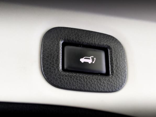 Nissan X-Trail III с пробегом 2018 года, цена 2 100 000 рублей, 136020 км, внедорожник, Автокод Объявления