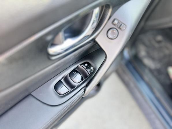 Nissan X-Trail III с пробегом 2015 года, цена 1 799 000 рублей, 177800 км, внедорожник, Автокод Объявления