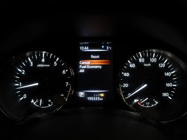 Nissan X-Trail III Рестайлинг с пробегом 2017 года, цена 1 750 000 рублей, 195550 км, внедорожник, Автокод Объявления
