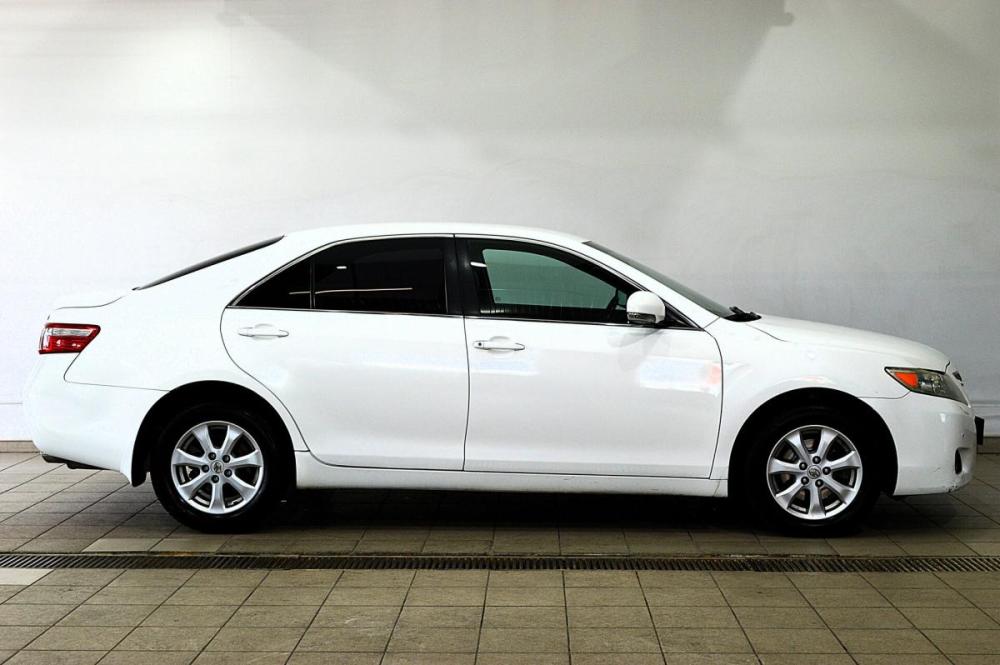 Toyota Camry VI (XV40) Рестайлинг Сургут  - изображение 4
