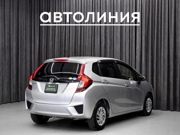 Honda Fit III с пробегом 2016 года, цена 879 000 рублей, 149600 км, хэтчбек, Автокод Объявления