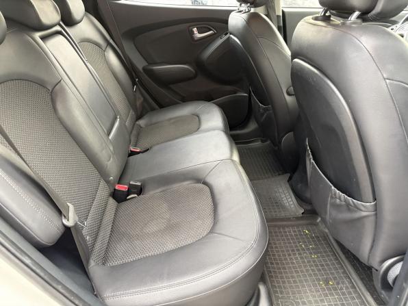 Hyundai ix35 I с пробегом 2012 года, цена 1 099 000 рублей, 179783 км, внедорожник, Автокод Объявления
