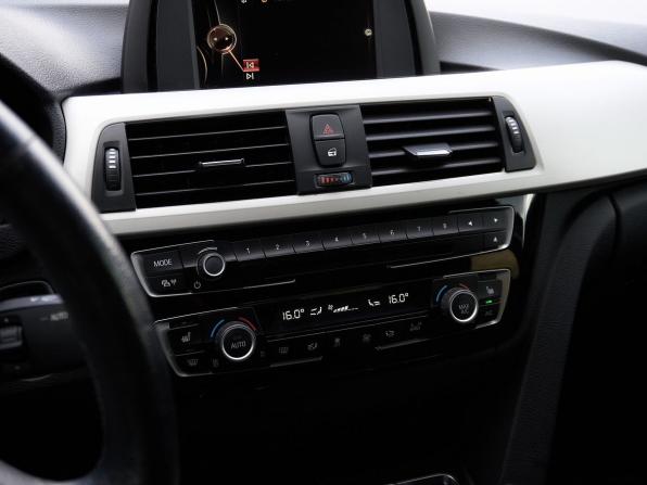 BMW 3 серии VI (F3x) Рестайлинг с пробегом 2017 года, цена 1 874 000 рублей, 147500 км, седан, Автокод Объявления