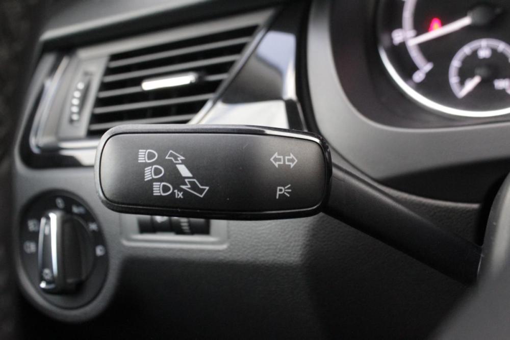 Skoda Rapid I Рестайлинг Брянск  - изображение 13
