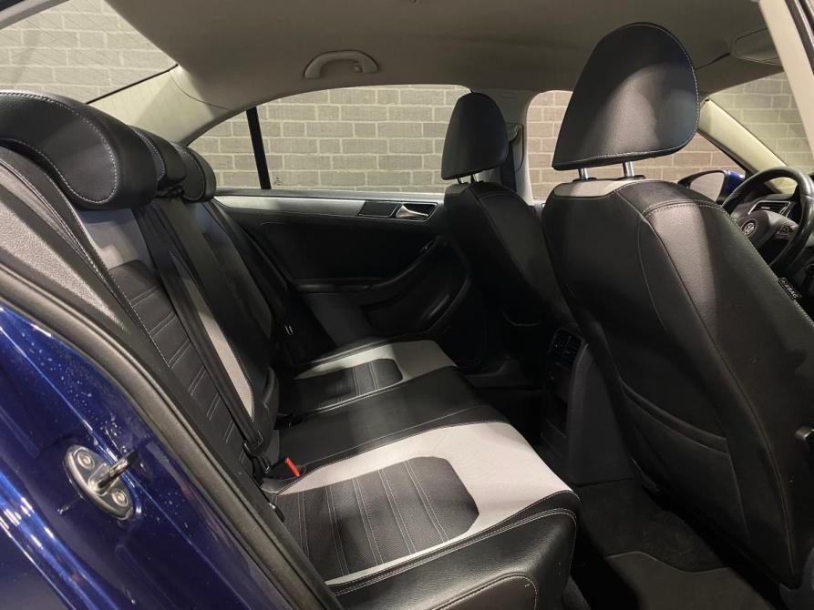Volkswagen Jetta VI Челябинск  - изображение 11