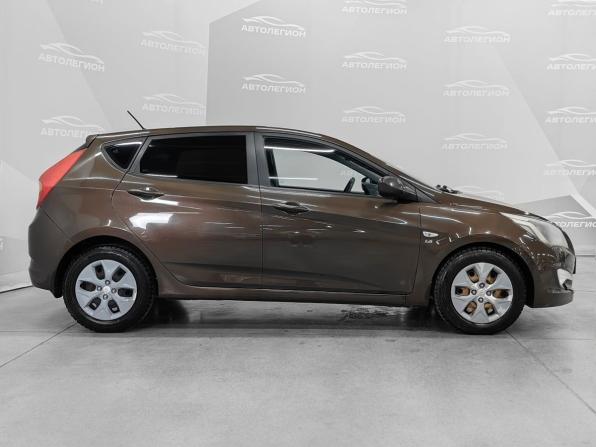 Hyundai Solaris I Рестайлинг с пробегом 2015 года, цена 850 000 рублей, 125312 км, хэтчбек, Автокод Объявления