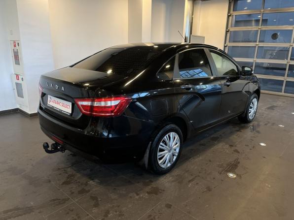 Lada (ВАЗ) Vesta I с пробегом 2021 года, цена 1 067 000 рублей, 106764 км, седан, Автокод Объявления