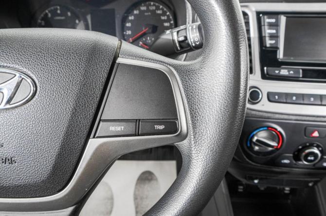 Hyundai Solaris II с пробегом 2019 года, цена 1 149 000 рублей, 150000 км, седан, Автокод Объявления