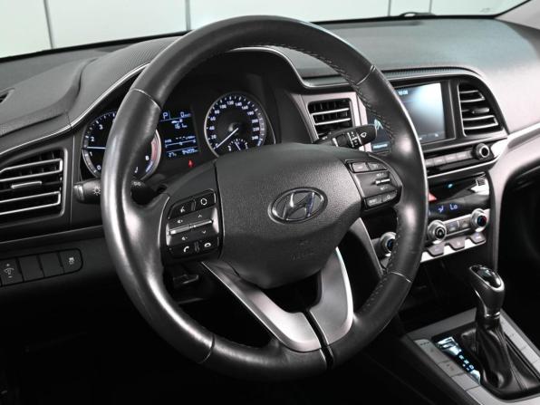 Hyundai Elantra VI (AD) Рестайлинг с пробегом 2020 года, цена 1 779 000 рублей, 94209 км, седан, Автокод Объявления