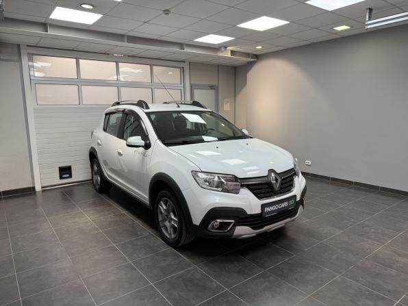 Renault Sandero II Рестайлинг с пробегом 2019 года, цена 1 349 000 рублей, 49043 км, хэтчбек, Автокод Объявления