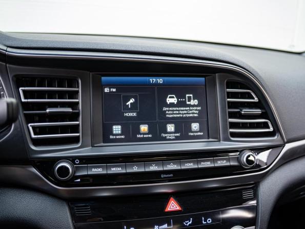 Hyundai Elantra VI (AD) Рестайлинг с пробегом 2019 года, цена 1 700 000 рублей, 131971 км, седан, Автокод Объявления