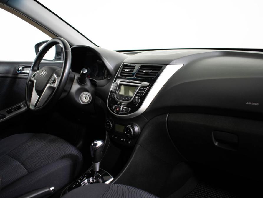 Hyundai Solaris I Москва  - изображение 9
