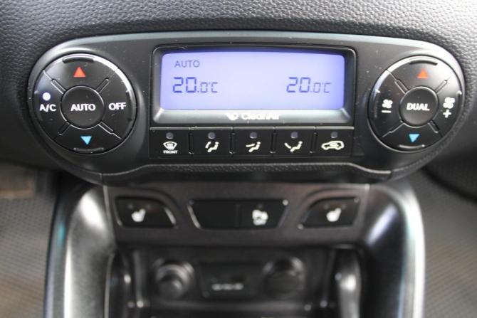 Hyundai ix35 I Рестайлинг с пробегом 2013 года, цена 1 350 000 рублей, 135000 км, внедорожник, Автокод Объявления