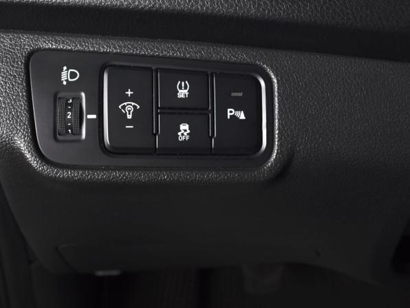 Hyundai Solaris II Рестайлинг с пробегом 2022 года, цена 1 614 995 рублей, 59891 км, седан, Автокод Объявления