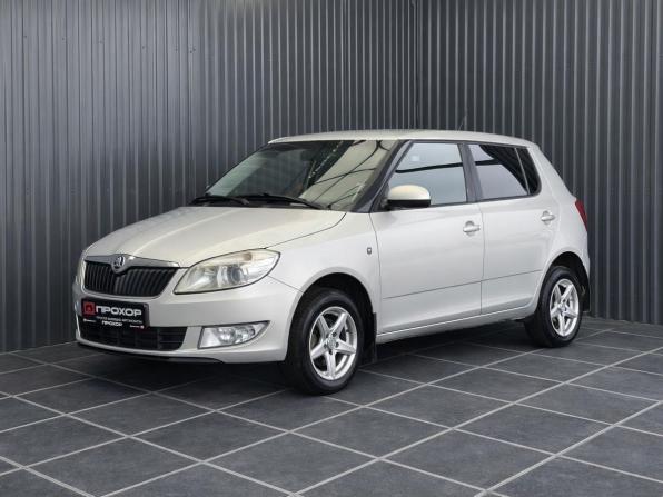 Skoda Fabia II Рестайлинг с пробегом 2013 года, цена 467 000 рублей, 230955 км, хэтчбек, Автокод Объявления