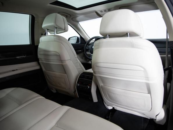 BMW 7 серии V (F01/F02/F04) Рестайлинг с пробегом 2012 года, цена 2 500 000 рублей, 192960 км, седан, Автокод Объявления