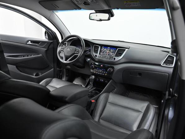 Hyundai Tucson III с пробегом 2016 года, цена 1 699 000 рублей, 114000 км, внедорожник, Автокод Объявления