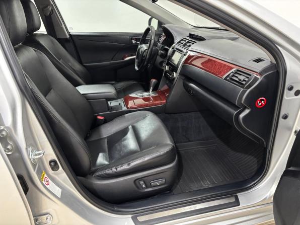 Toyota Camry VII (XV50) с пробегом 2012 года, цена 1 520 000 рублей, 216905 км, седан, Автокод Объявления