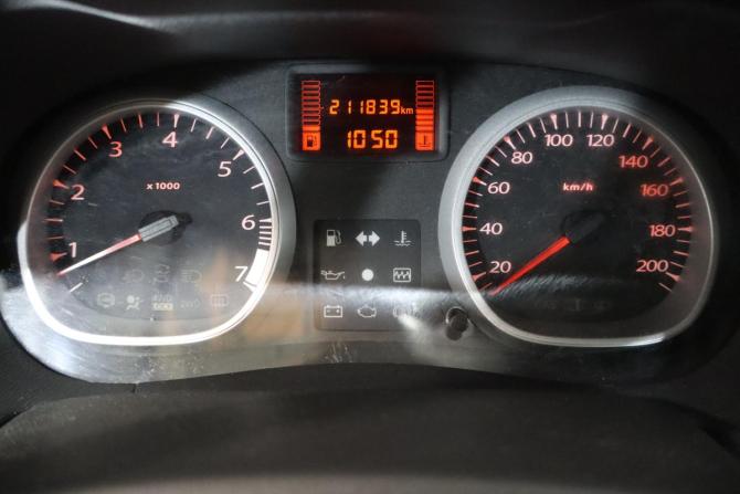 Renault Duster I с пробегом 2015 года, цена 749 000 рублей, 210000 км, внедорожник, Автокод Объявления