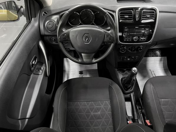 Renault Sandero II с пробегом 2018 года, цена 1 070 000 рублей, 115750 км, хэтчбек, Автокод Объявления