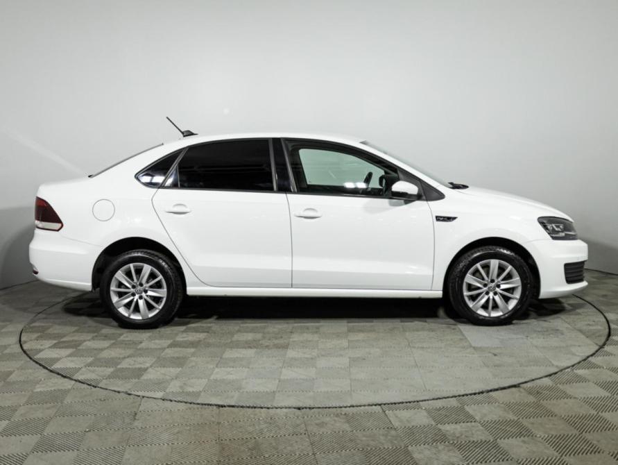 Volkswagen Polo V Рестайлинг Санкт-Петербург  - изображение 4