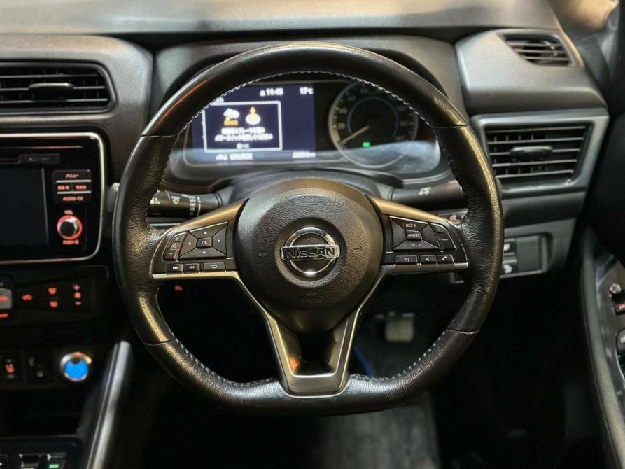 Nissan Leaf II (ZE1) Красноярск  - изображение 15
