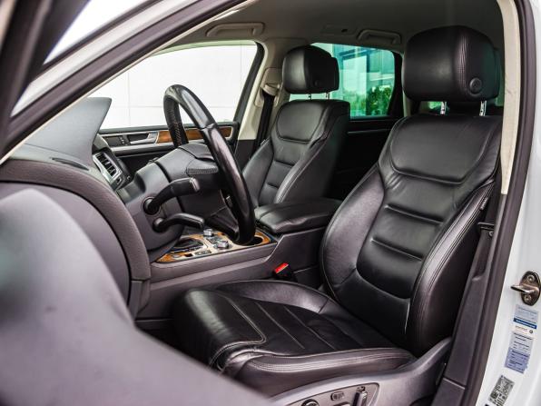 Volkswagen Touareg II Рестайлинг с пробегом 2015 года, цена 3 200 000 рублей, 131505 км, внедорожник, Автокод Объявления