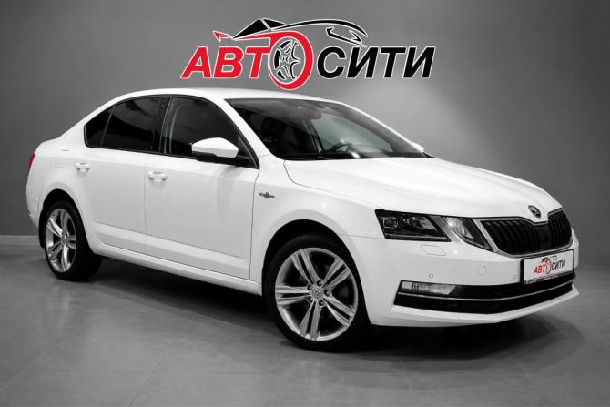 Skoda Octavia III (A7) Рестайлинг с пробегом 2019 года, цена 2 035 000 рублей, 110000 км, лифтбек, Автокод Объявления