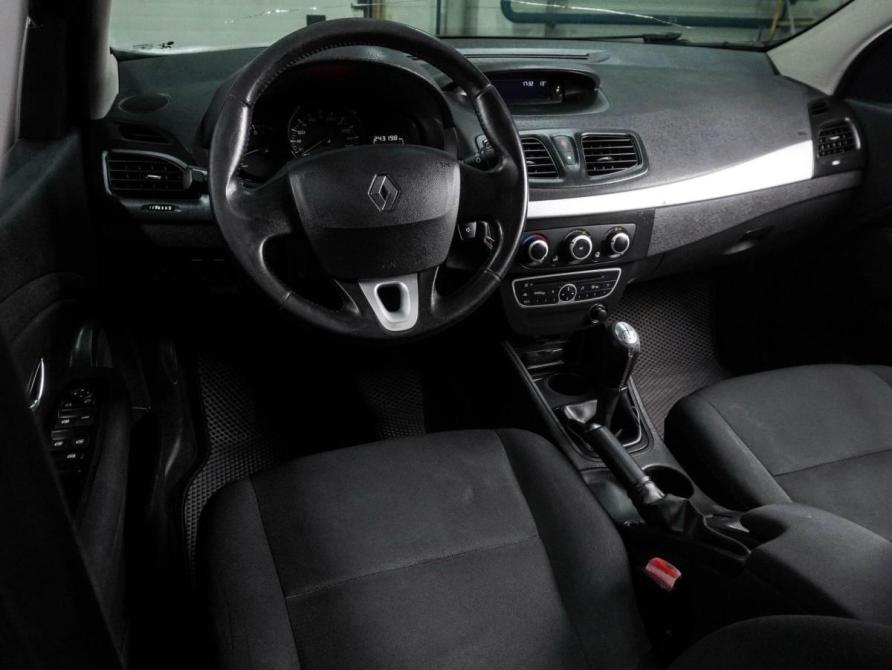 Renault Megane III Рестайлинг Воронеж  - изображение 6