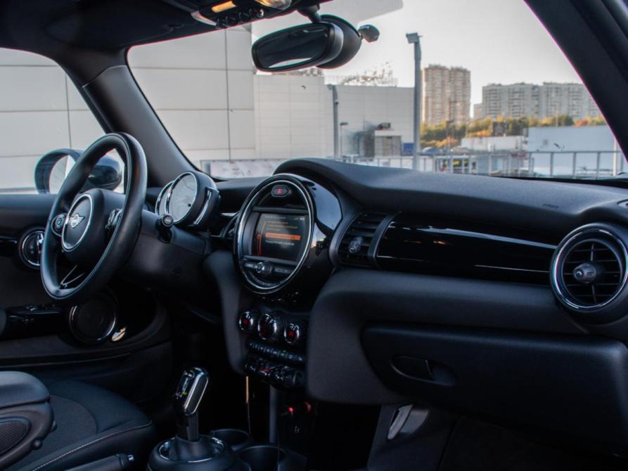 Mini Hatch III (F55/F56) Рестайлинг Москва  - изображение 13
