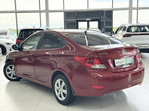 Hyundai Solaris I с пробегом 2011 года, цена 649 000 рублей, 228000 км, седан, Автокод Объявления