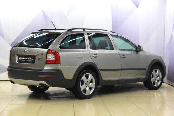 Skoda Octavia II (A5) Рестайлинг с пробегом 2011 года, цена 949 000 рублей, 188690 км, универсал, Автокод Объявления