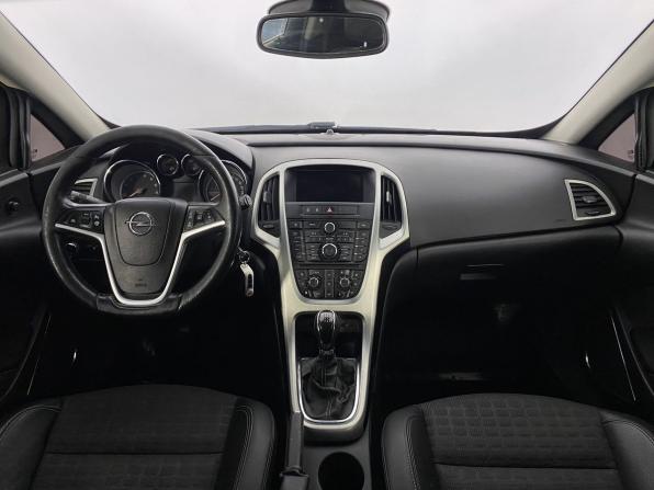 Opel Astra J Рестайлинг с пробегом 2012 года, цена 780 000 рублей, 228677 км, хэтчбек, Автокод Объявления