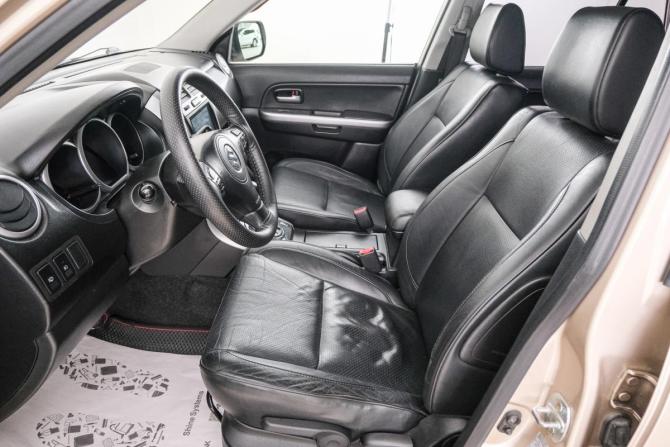 Suzuki Grand Vitara II Рестайлинг с пробегом 2011 года, цена 1 279 000 рублей, 225000 км, внедорожник, Автокод Объявления