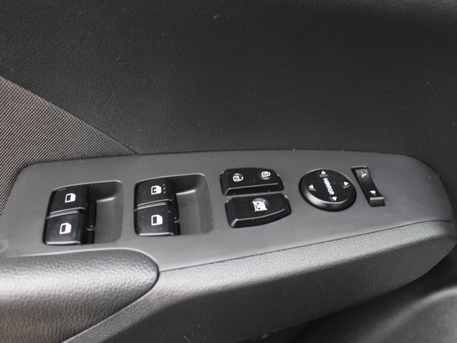 Hyundai Solaris II Курск  - изображение 13