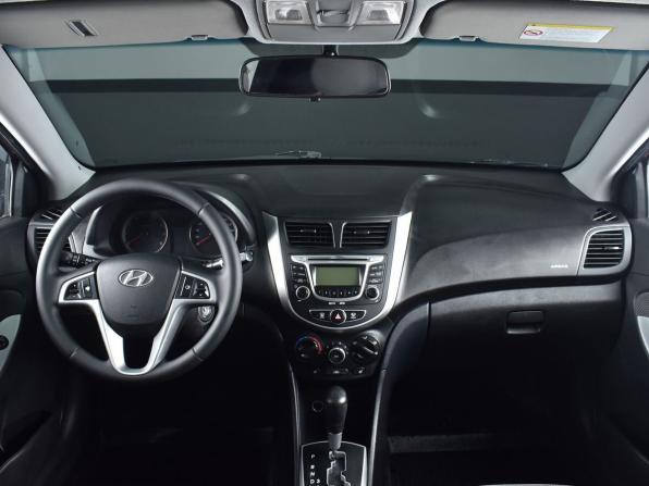Hyundai Solaris I с пробегом 2012 года, цена 899 995 рублей, 236977 км, седан, Автокод Объявления