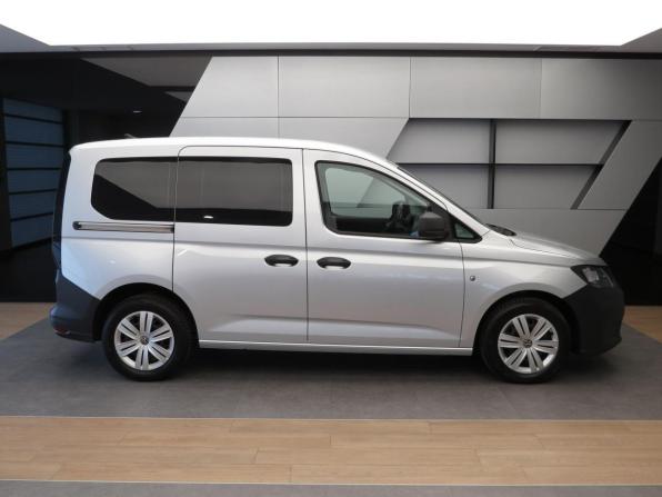 Volkswagen Caddy V с пробегом 2021 года, цена 2 960 000 рублей, 75000 км, минивэн, Автокод Объявления