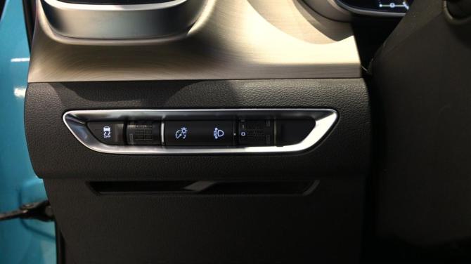 Geely Coolray I с пробегом 2022 года, цена 1 640 000 рублей, 119940 км, внедорожник, Автокод Объявления