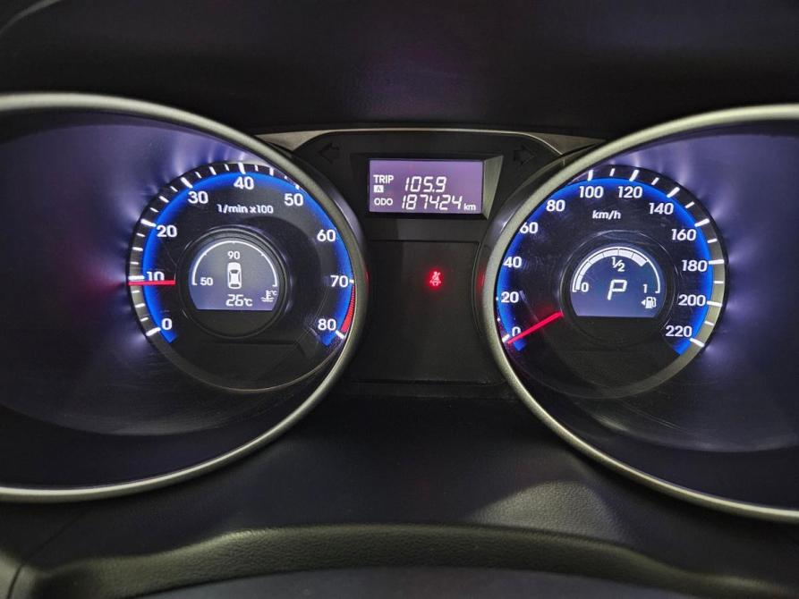 Hyundai ix35 I Рестайлинг Тольятти  - изображение 15